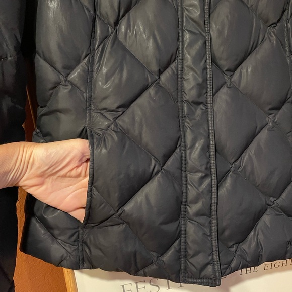 Eddie Bauer Premium 700 Fill Goose Down Black Puffer Jacket, Size L - Picture 5 of 8